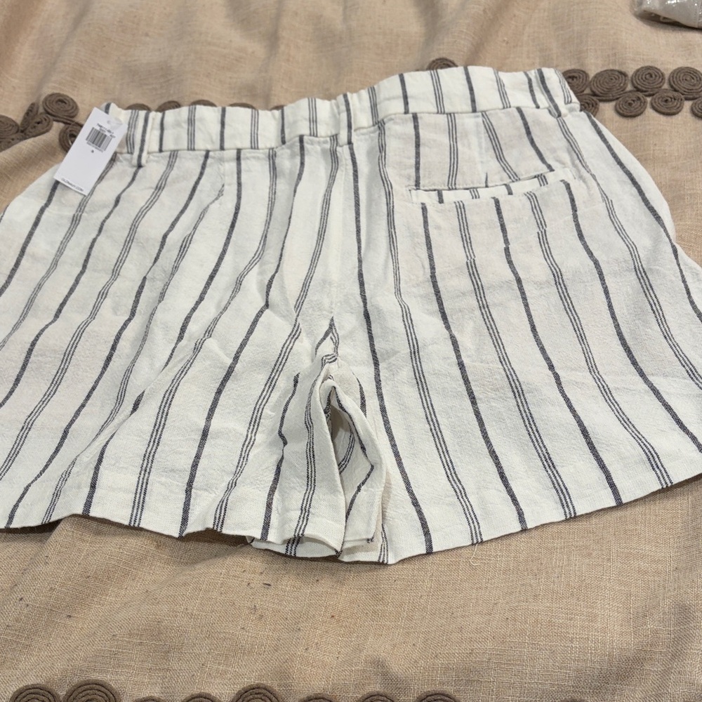 Old Navy White/Charcoal Stripe Extra High-Waisted Linen-Blend Short/NWT/S - Picture 10 of 16